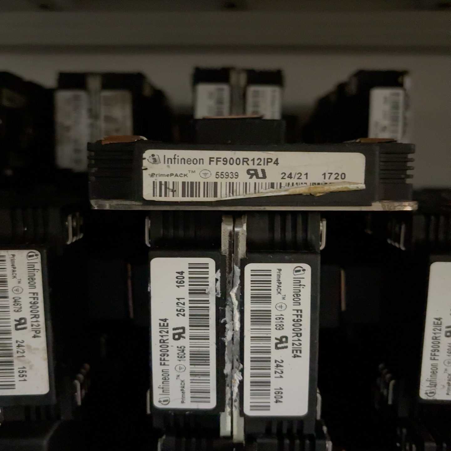 FF900R12IP4FF900R12IE4用联适用