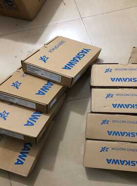 安川伺服X系，400瓦余品带包装，有4套原包装。~询价