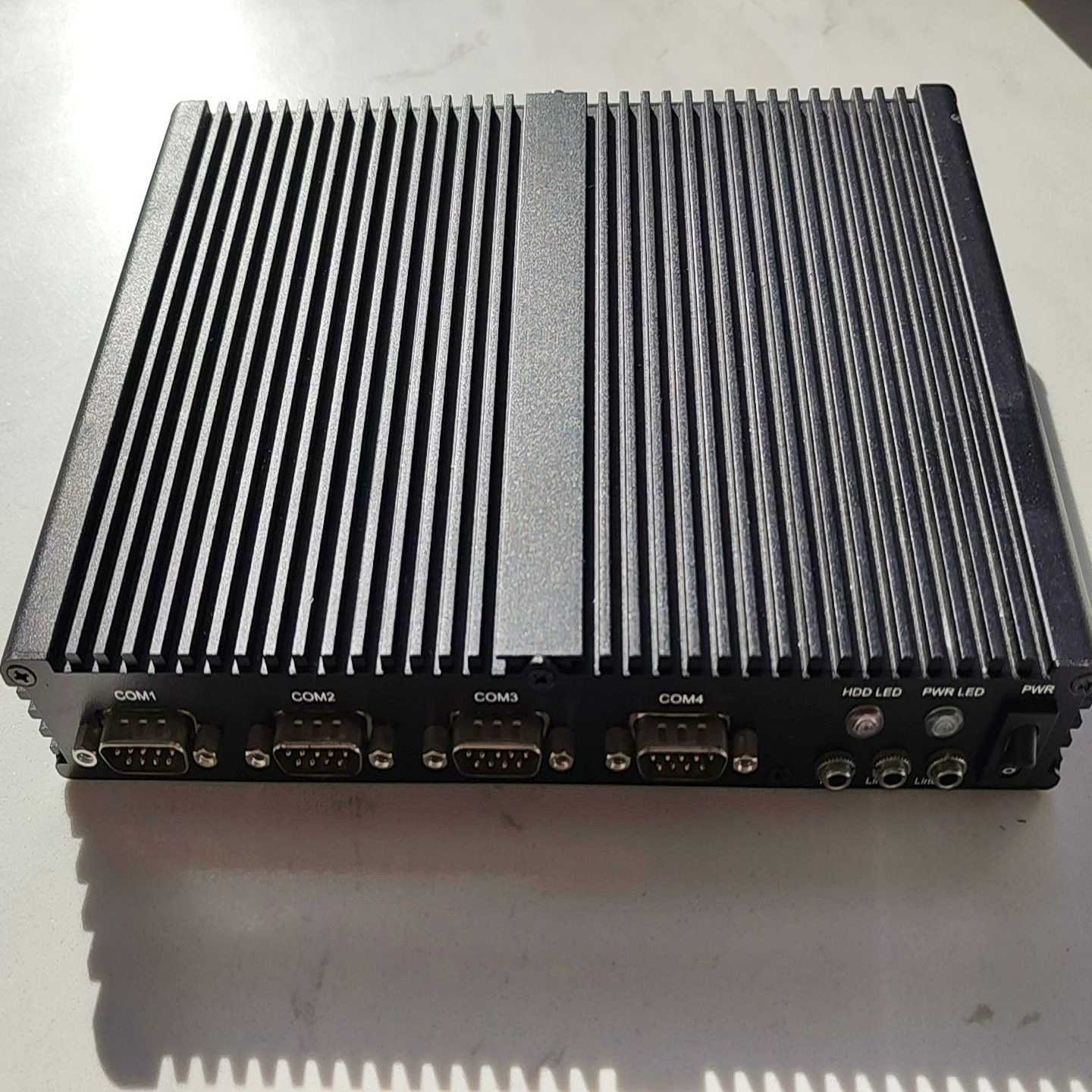 【议价】QBOX-2027工控机，台湾制造适用