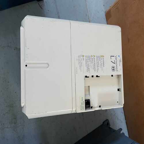 咨询-安川变频器CIMR-L7B4011保证质量11KW38