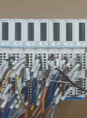 9成新包邮出施耐德STBDDI3610正品拆机，端子卡--议价商品