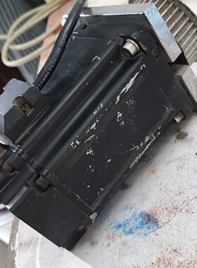 英威腾伺服电机SVML080R7G21A0成色如图