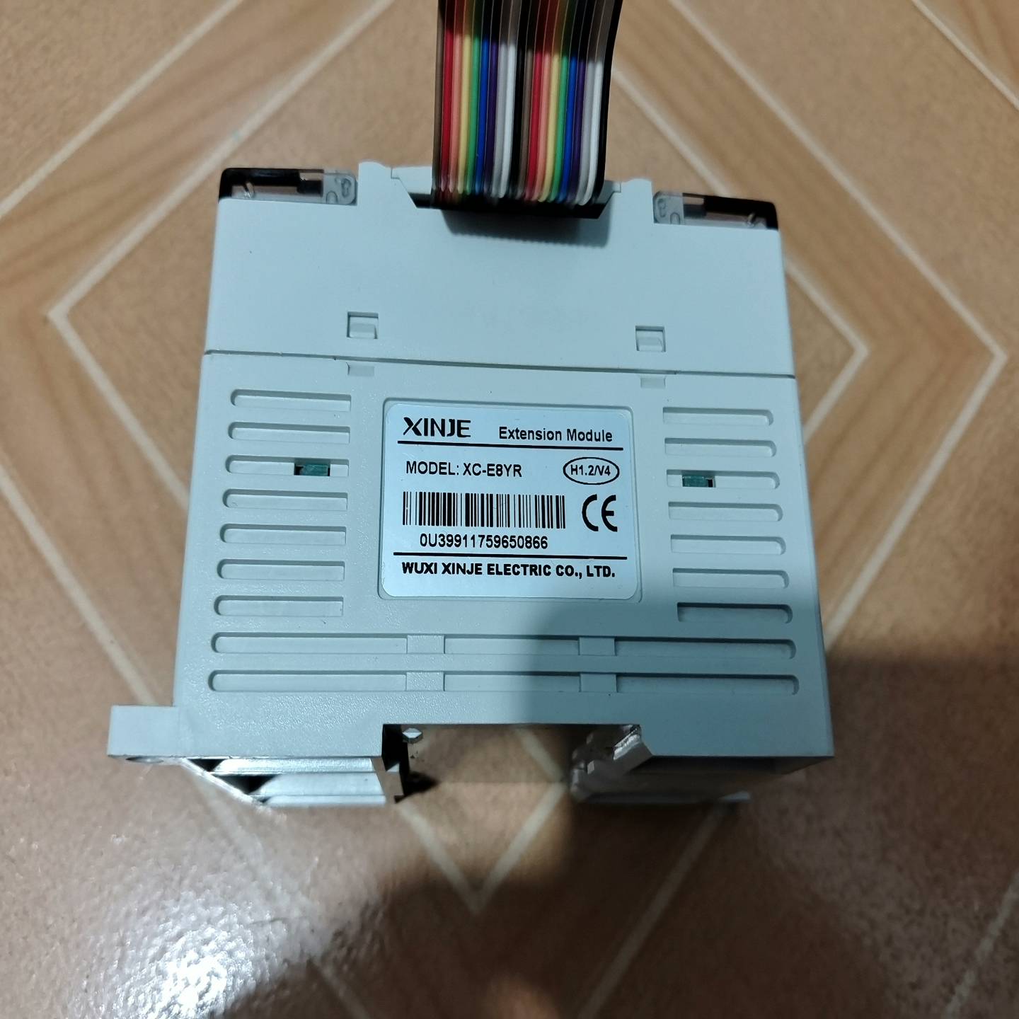 咨询-信捷模块XC-E8YR，功能正常，成色为实图