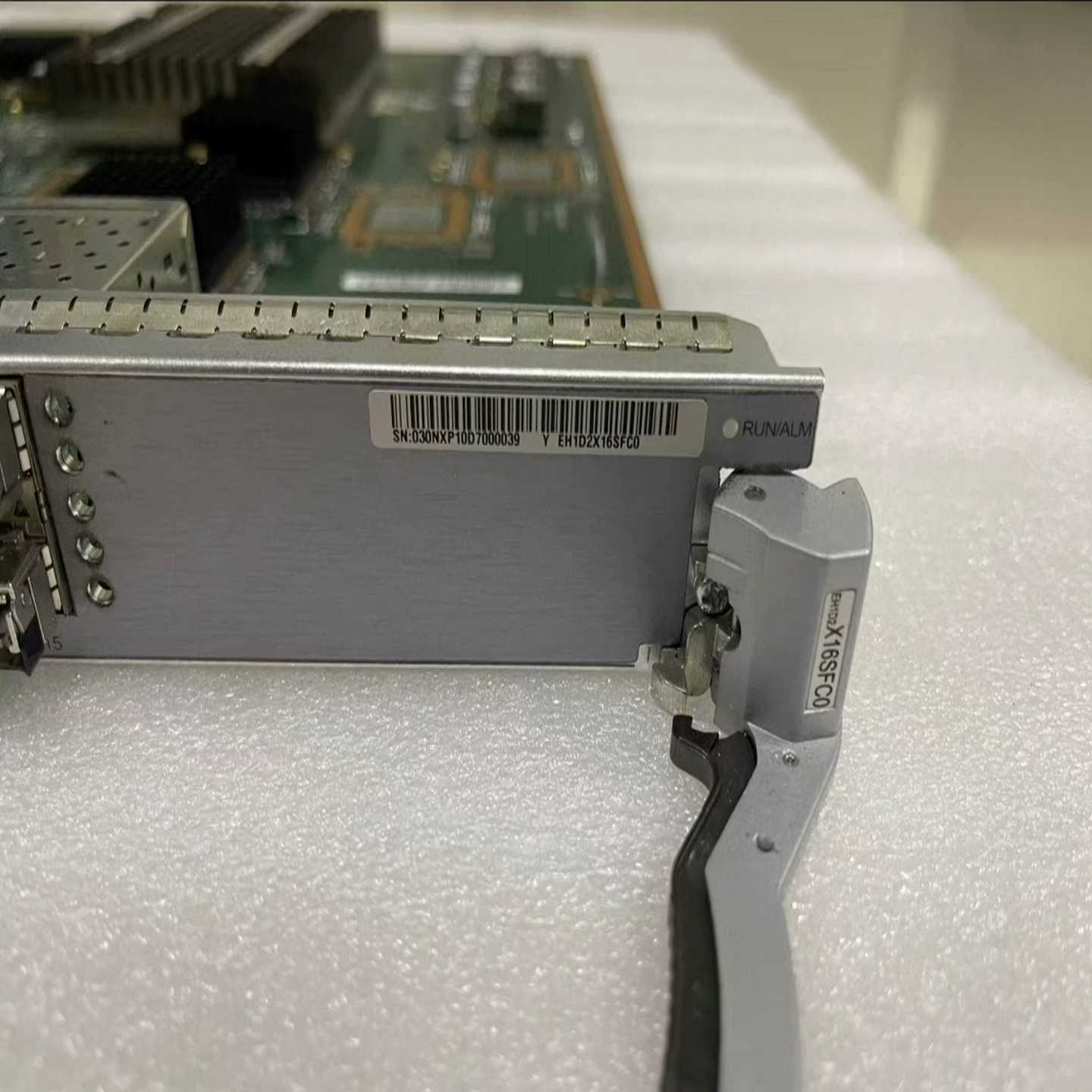 华为EH1D2X16SFC016端口万兆接口板！X16SF-议价