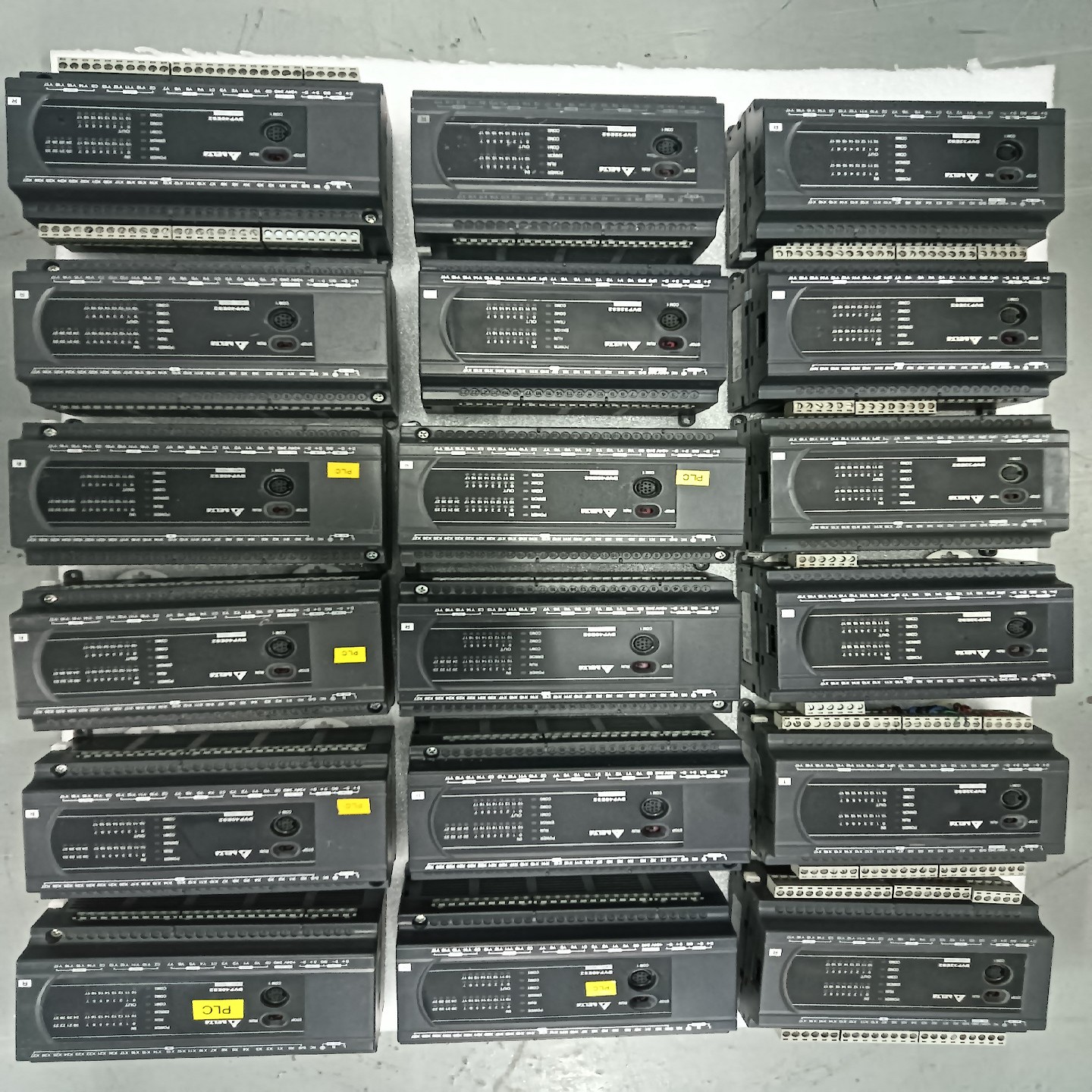 DVP32ES200R，DVP40ES200R，台达PLC，；议价