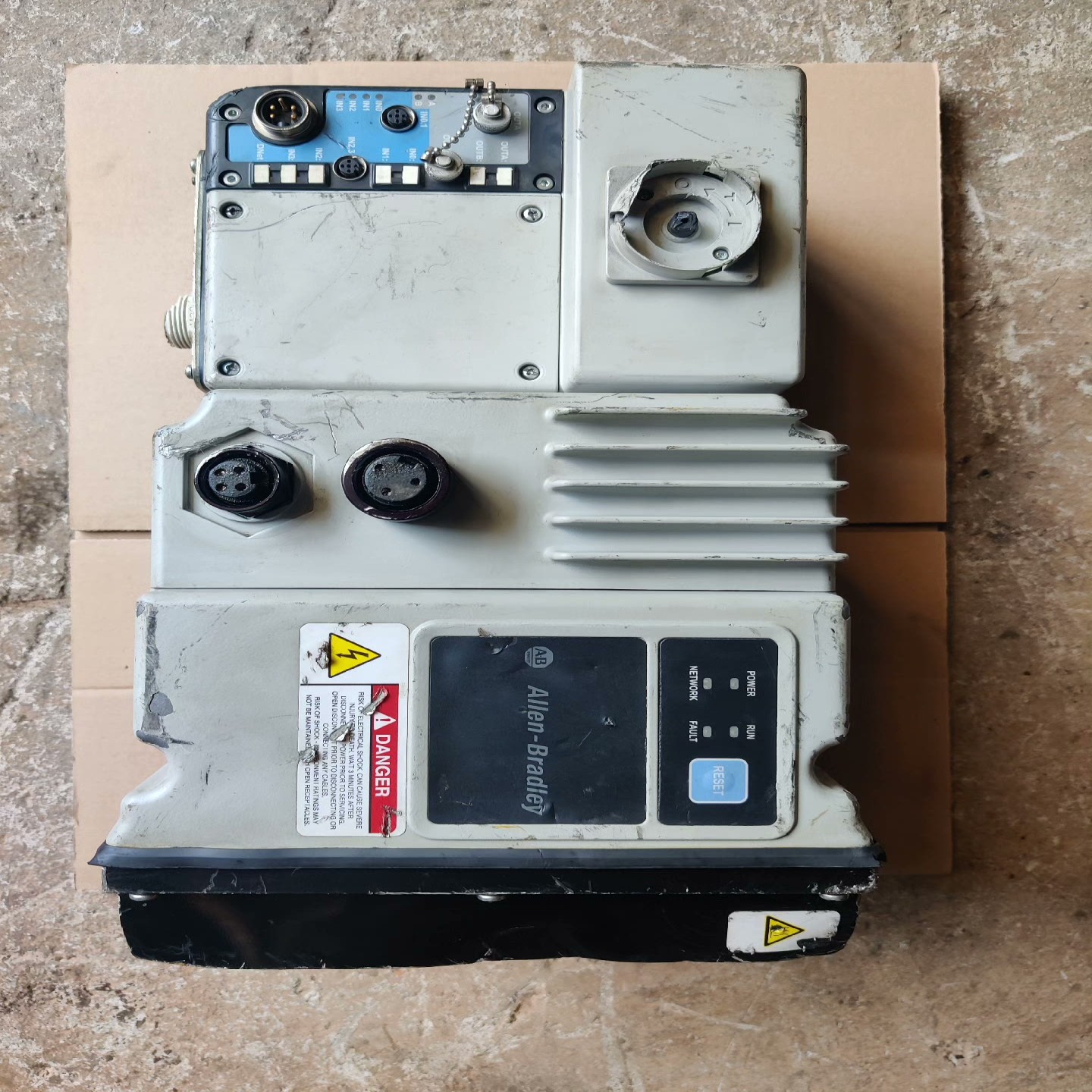 询价AB罗克韦尔变频器，型号：280D-FN-10-C，284D