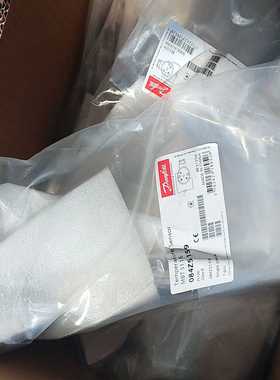 丹佛斯温度传感器084Z5159MBT5116PT100--议价商品