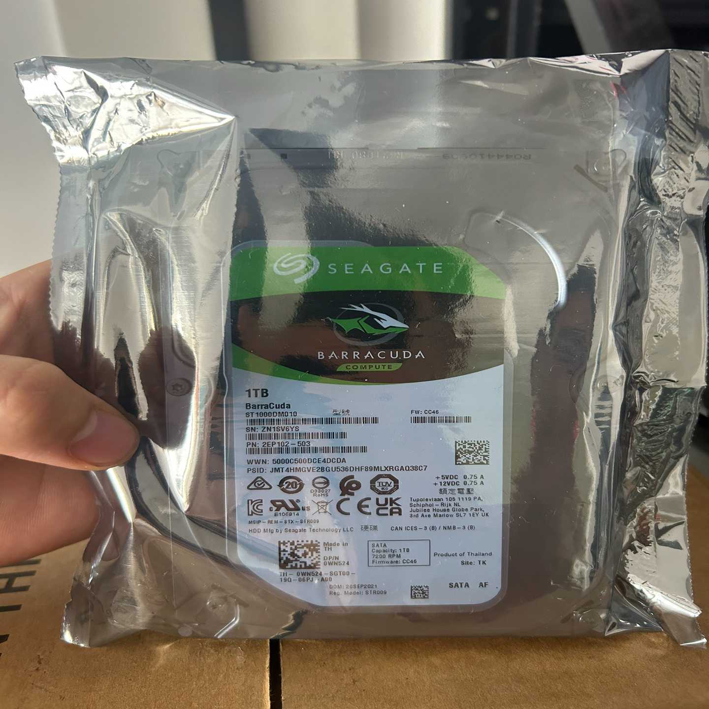 ST1000DM010--议价商品