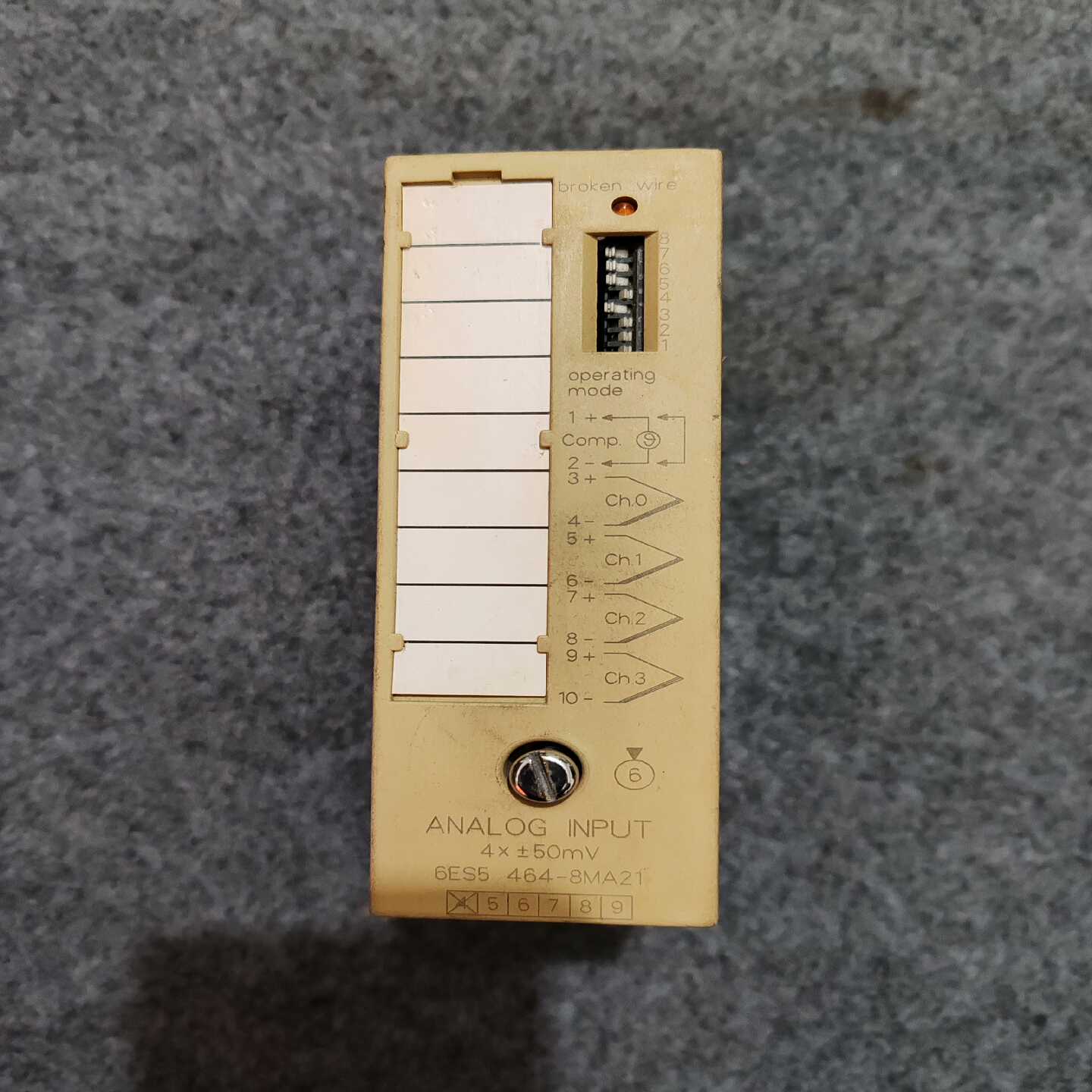 6ES5464-8MA21实物图拍摄成色如询价