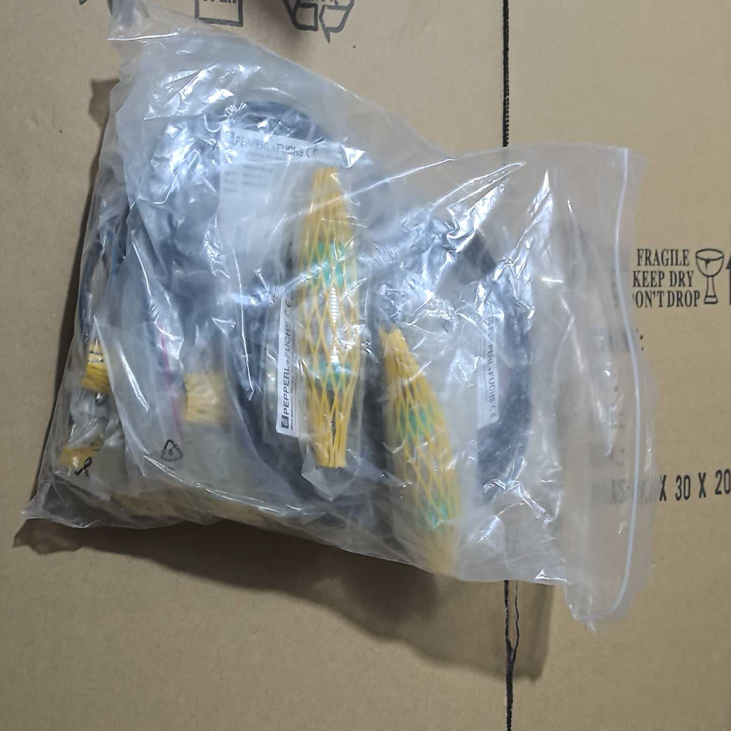 PF倍加福NBN25-30GM50-E2电感式接近开关询价