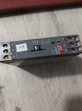 型号CT-ERE相序继电器，实物功能，安装脚断询价