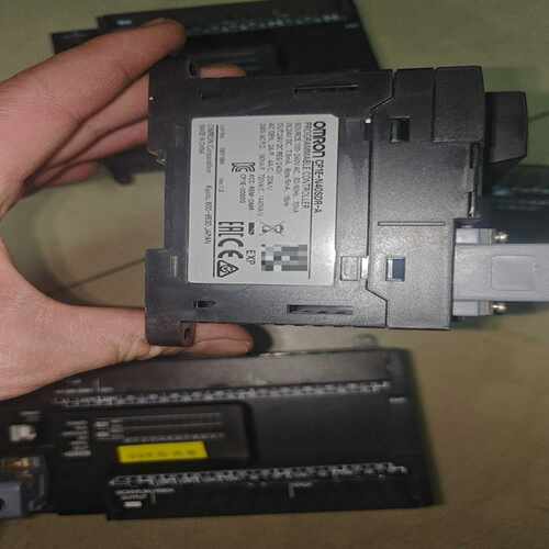 咨询-CP1E-N40SDR-A两个，n30sdr-a一个
