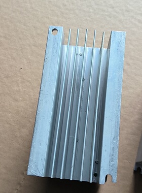 台达MS300变频器0.75KW380VVFD2A7MS