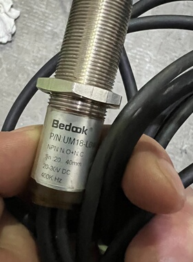 询价-比杜克传感器UM18L040NC34U2M184