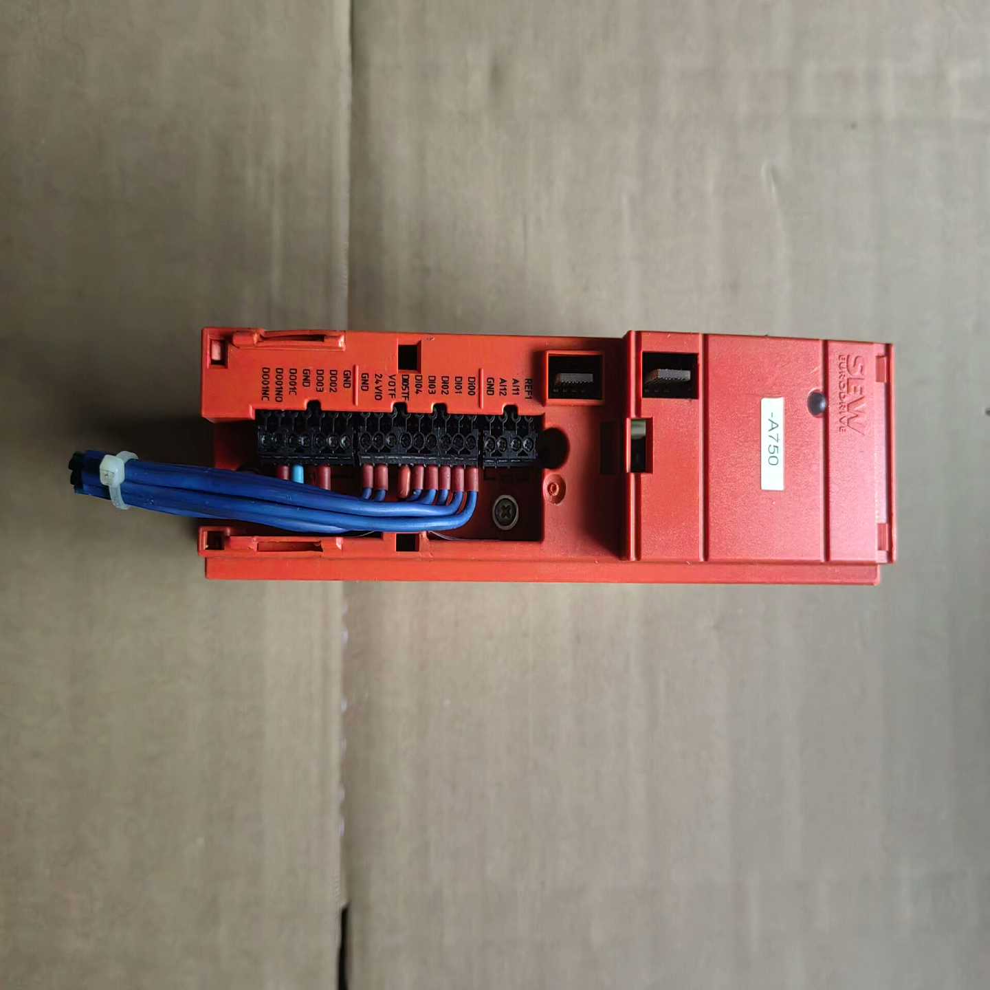 议价SEW变频器MC07B0003-2B1-4-00原装拆机，功