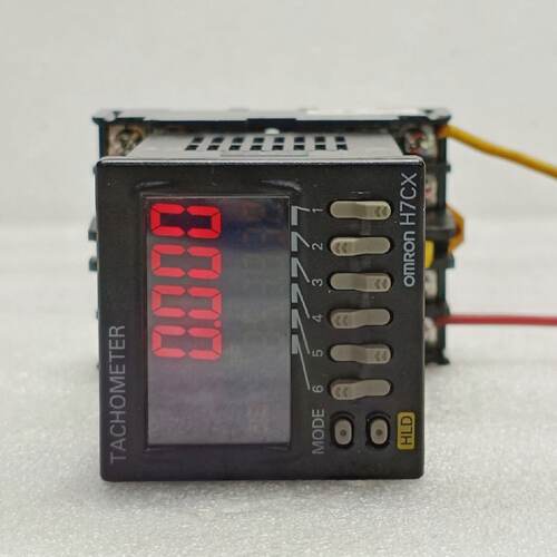 Omron H7CXR11D1N Tachometer with P2CF11 Socket Digital Count