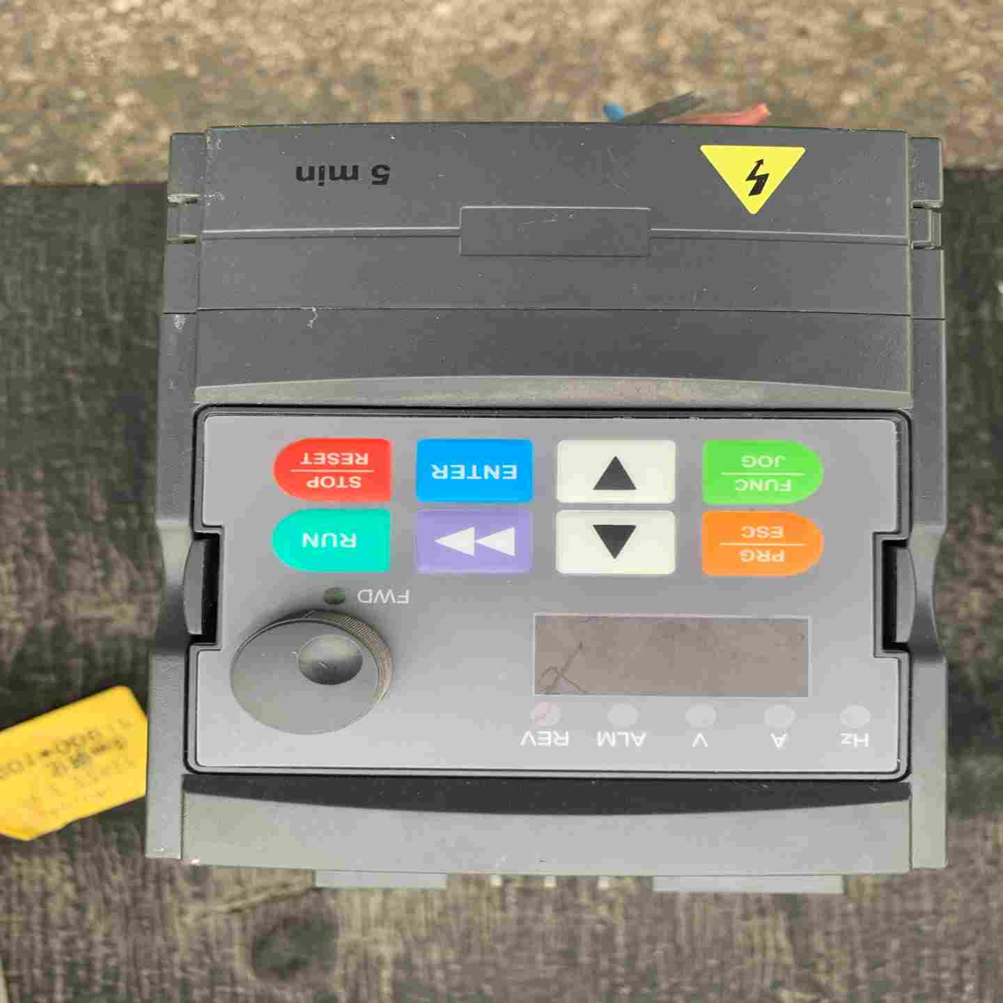 议价鸣川变频器 MCM3000-4T0015P二手拆机功能包好1