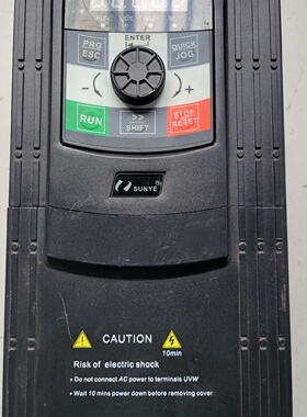 询价*日业变频器7.59KWCM530H4T7R5GB9R