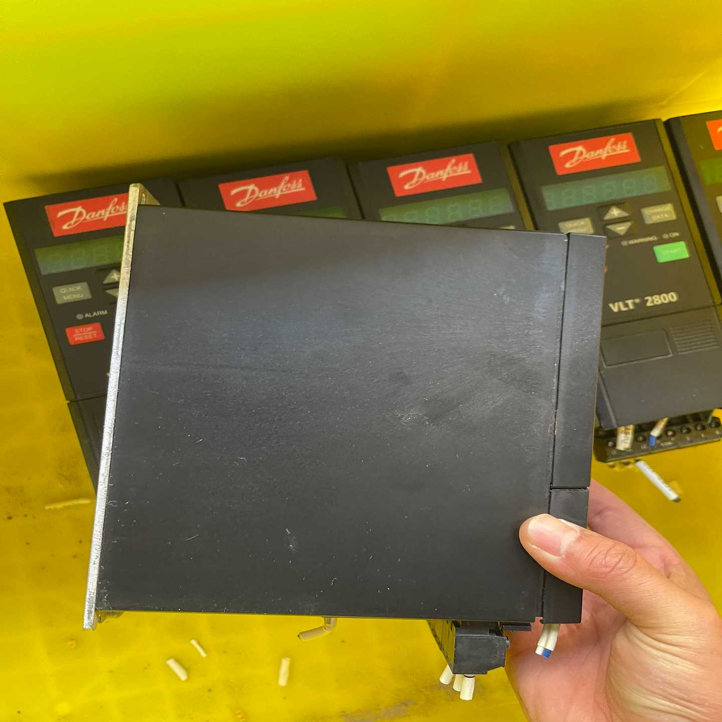 议价变频器丹佛斯变频器2800系列VLT280K7PT4B20SB现货/维修