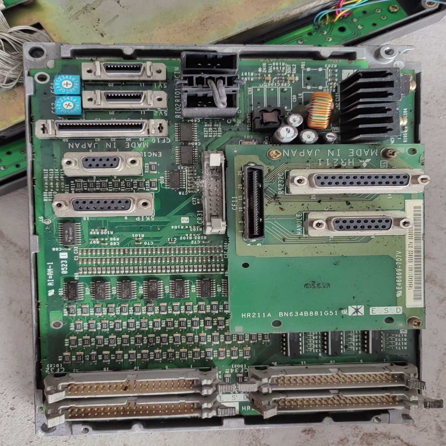 富士伺服驱动器HR211A，型号BN634B881G51，拆--议价商品