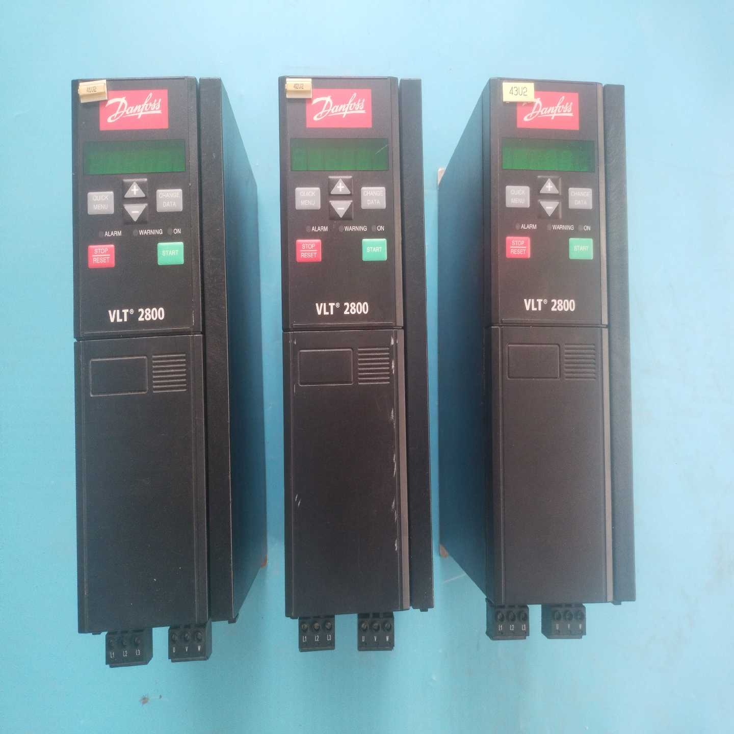 VLT2822PT4B20STR1DBF00A00（电子设备）