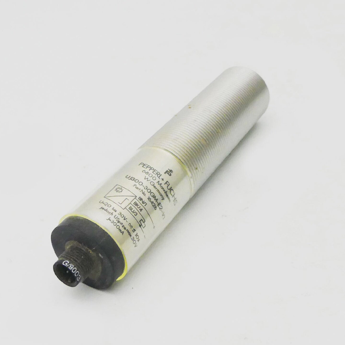 PEPPERLFUCHS UJ30030GME2V1 Nherungsschalter Ultraschall 1642 - 实物图