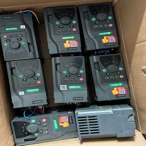 INDVS英捷思变频器Y500系列 0.75KW  220v~询价