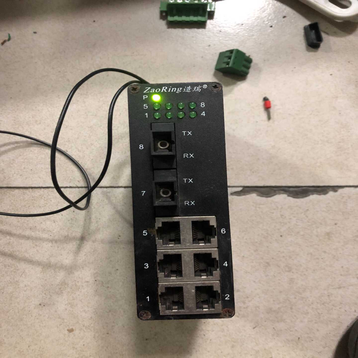 8口工业交换机，造瑞，型号ZRS108-2SSC6T-D询价