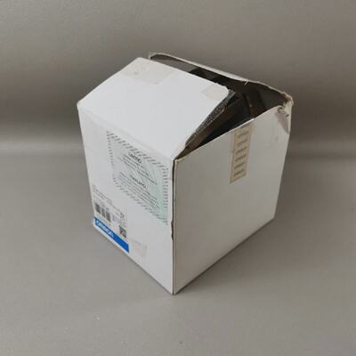 Omron CJ1MCPU13ETN NEW in Original Box Seal Open