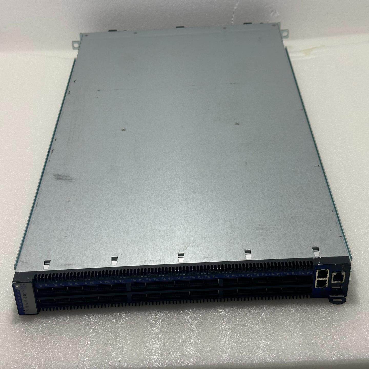 SX6036 36口56G双电源 数据交换机  挂的无风扇无