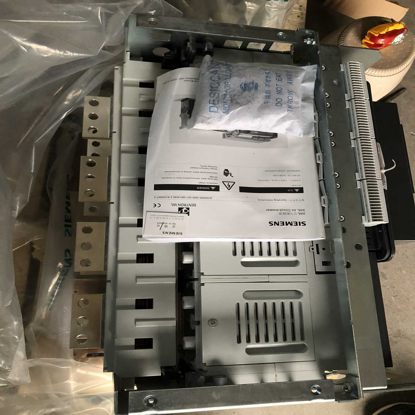 195-7KF00-0XA0（电子设备）