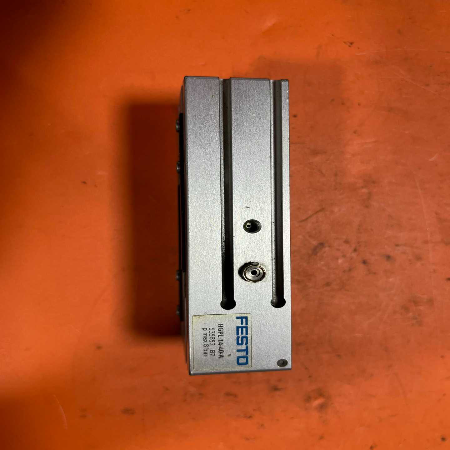 费斯托FESTO气缸HGPL-14-40-A，型号清晰，最大--议价商品