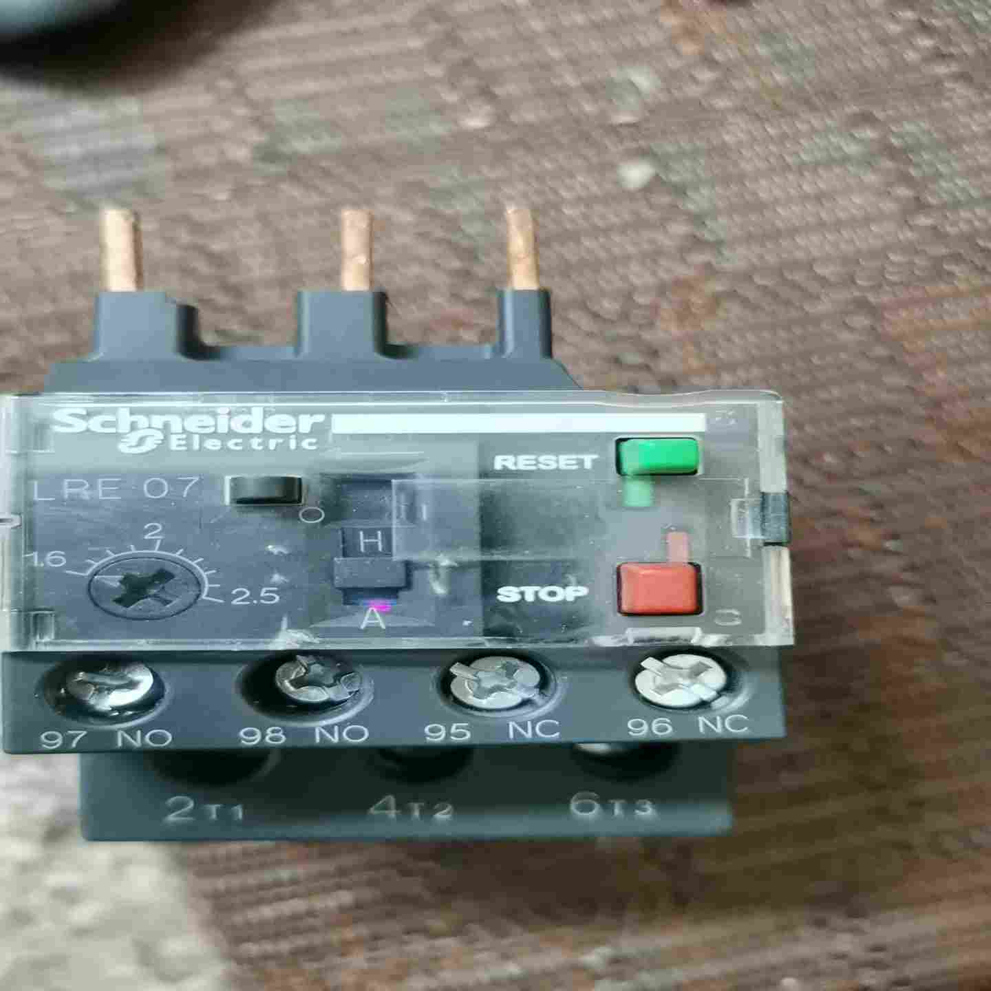 询价施耐德LRE07N 1.6-2.5A，2.5-4A，4-6A议价