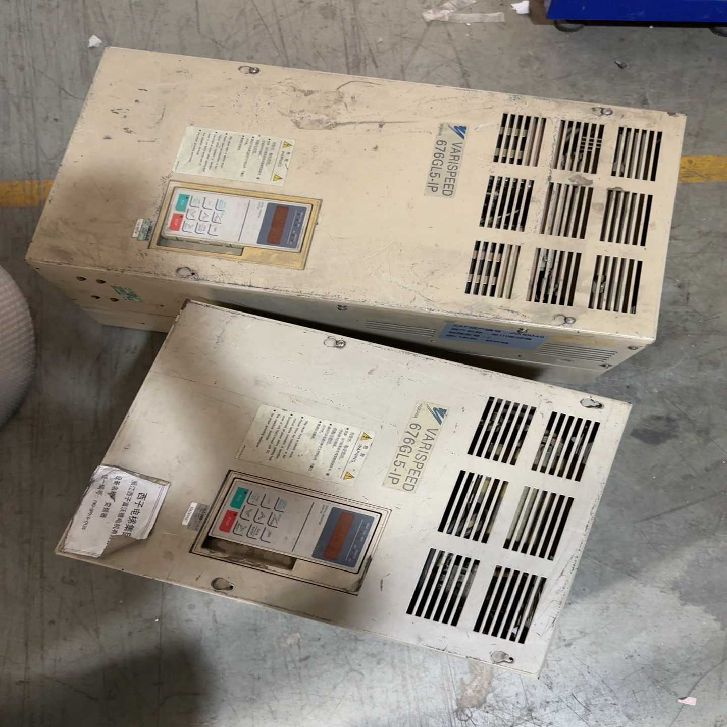 安川变频器CIMR-L5IP403030KW一台询价