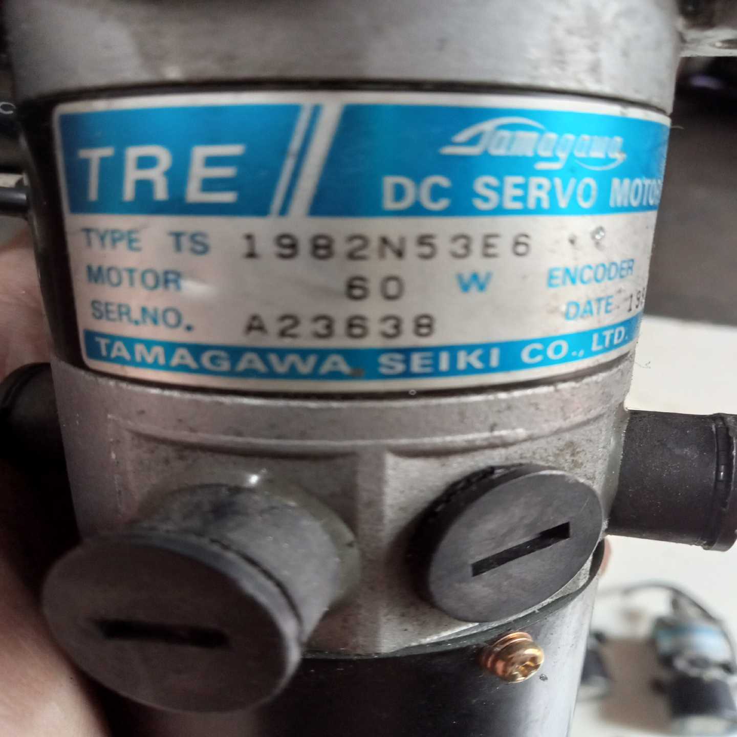 多摩川TS1982N53E6直流伺服电机9个！正常设备！询价