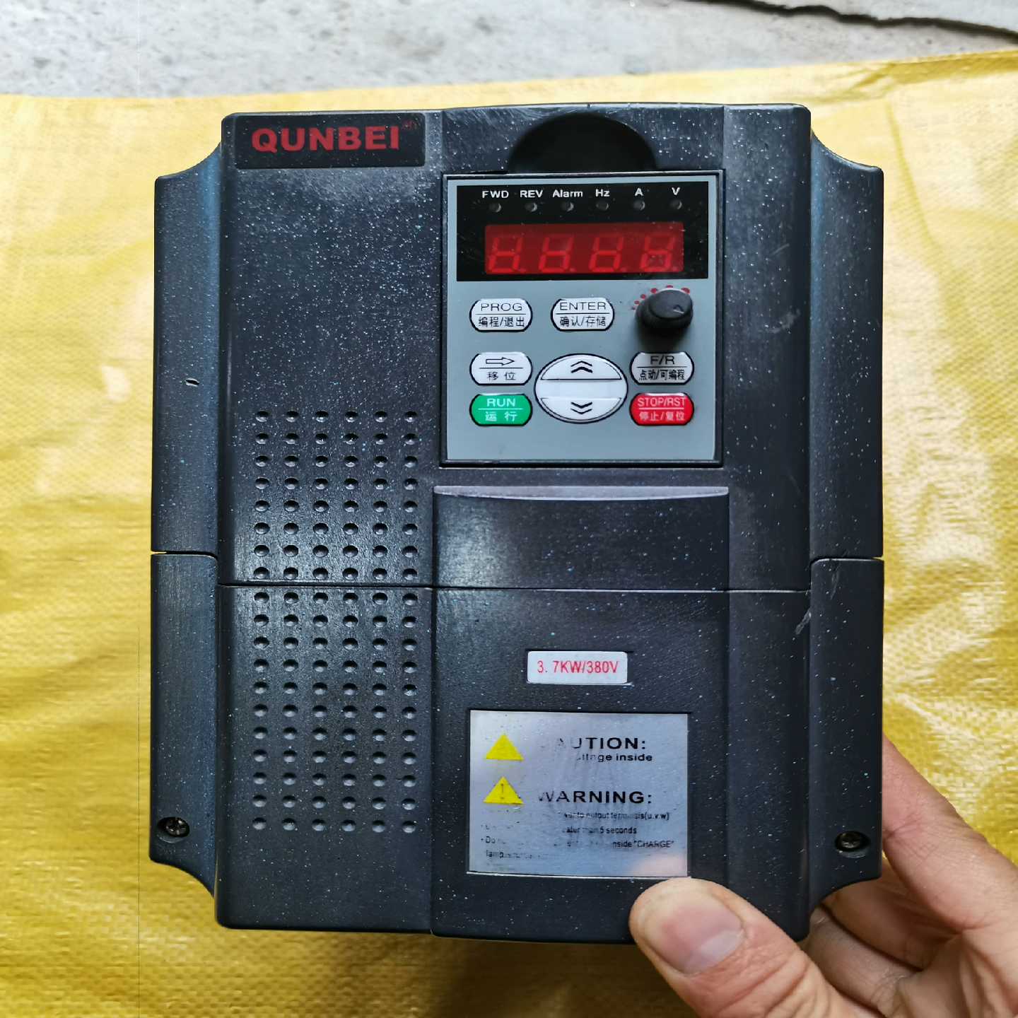 的台松减速电机带调速器，电机型号2GN—75K，电压2询价