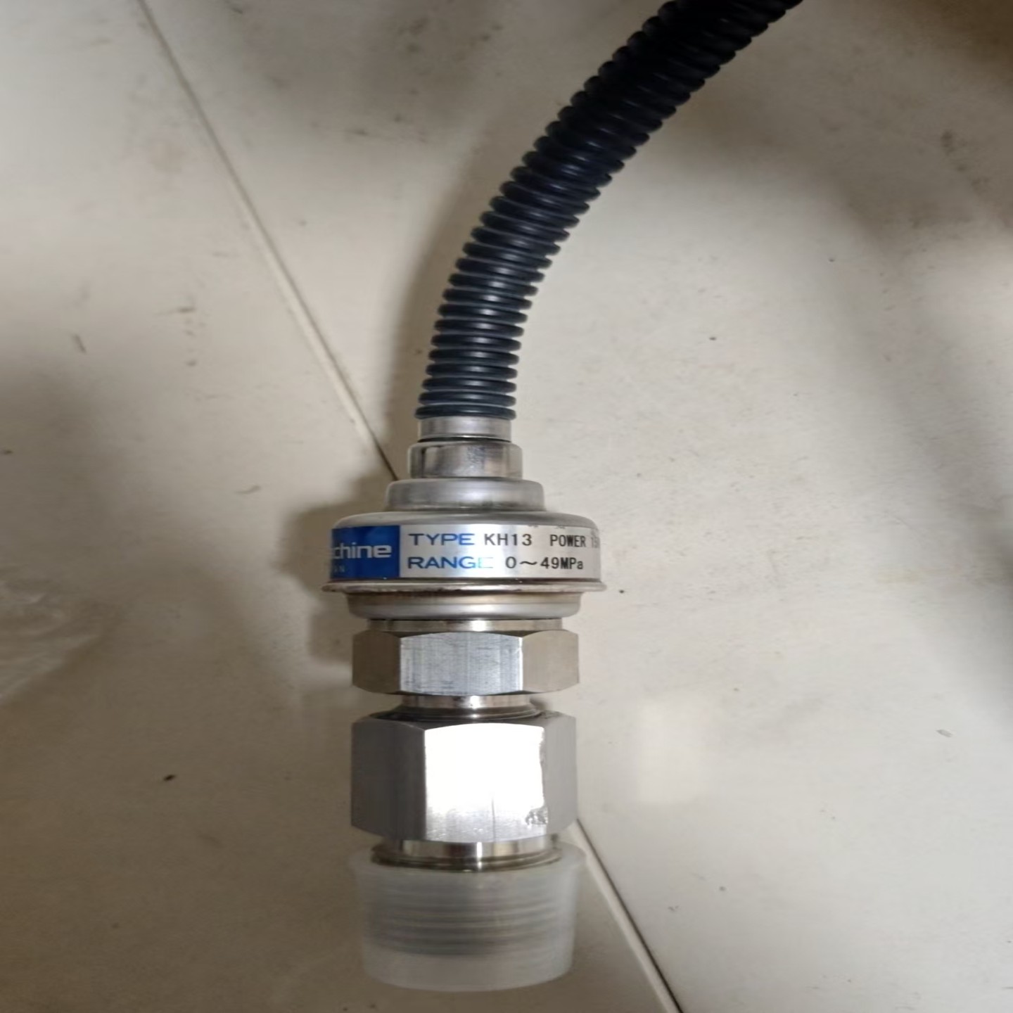 售前询价东芝压铸机压力感测器 KH13  0-49MPA和KM17原装库存