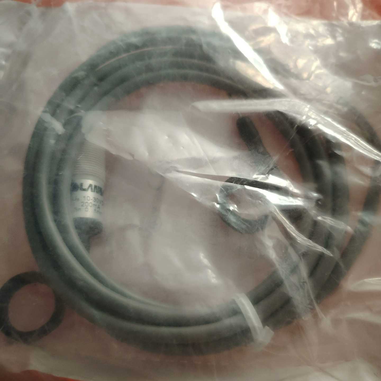 兰宝接近开关CR18SCF05DPO询价