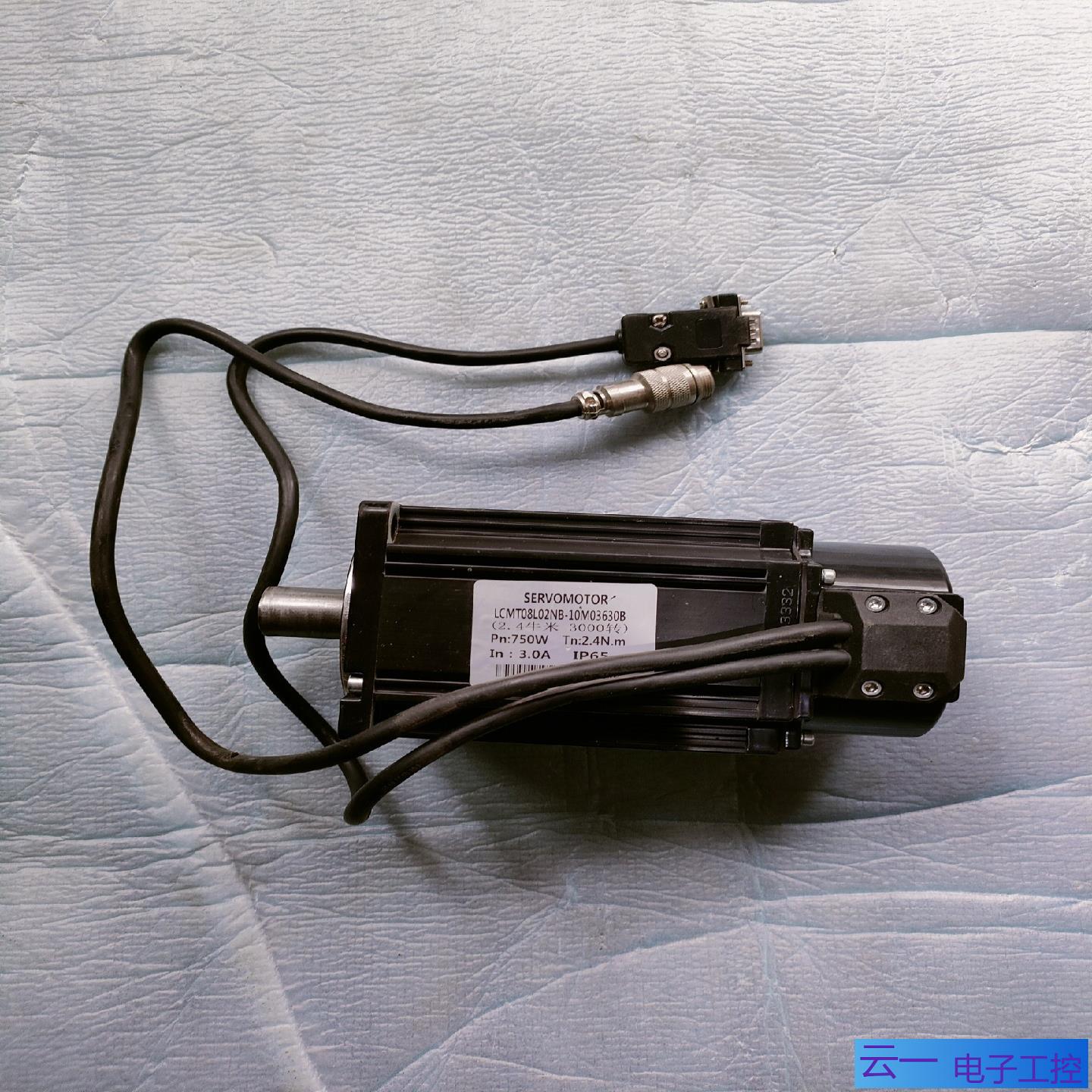 LCMT08L02NB-10M03630B 伺服电机750w；议价