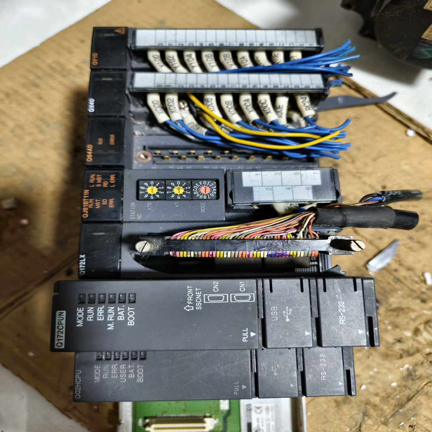 三菱PLC模块Q172CPUN，Q02HCPU，附带模块型号--议价商品