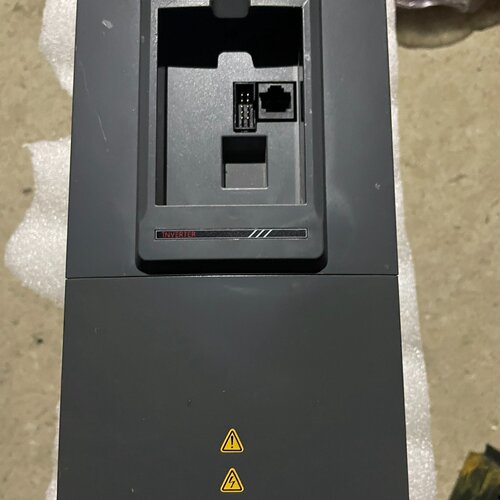 询价-三晶变频器型号PDG10一4T7R5B没有面板