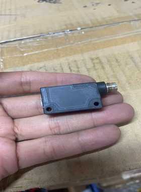 议价施耐德光电开关传感器XUJM9APADM8议价现货/维修