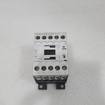 EATON DIL A40 MAGNETSCHTZ XTRE10B40 220VDC