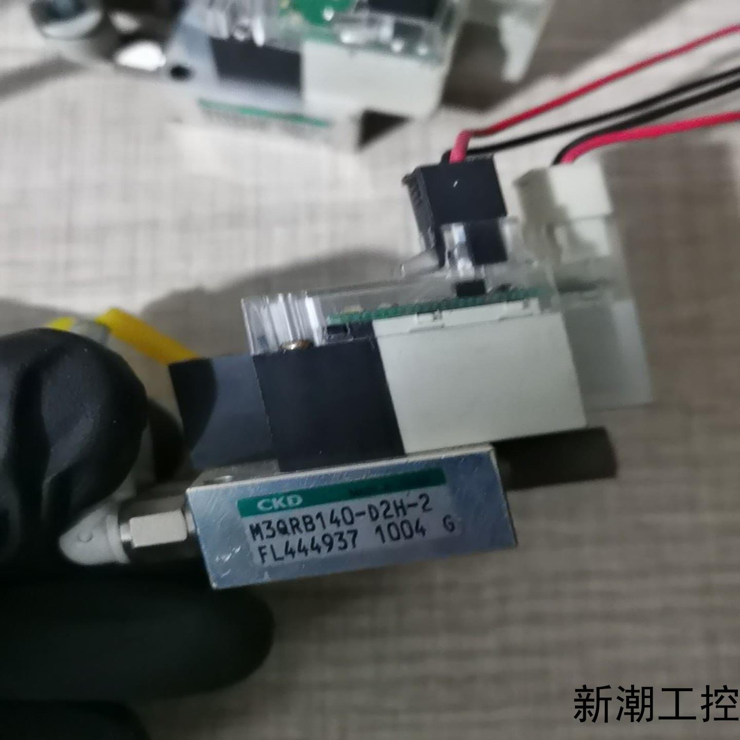 贴片机真空用电磁阀 M3QRB140-D2H-23QB11议价商品