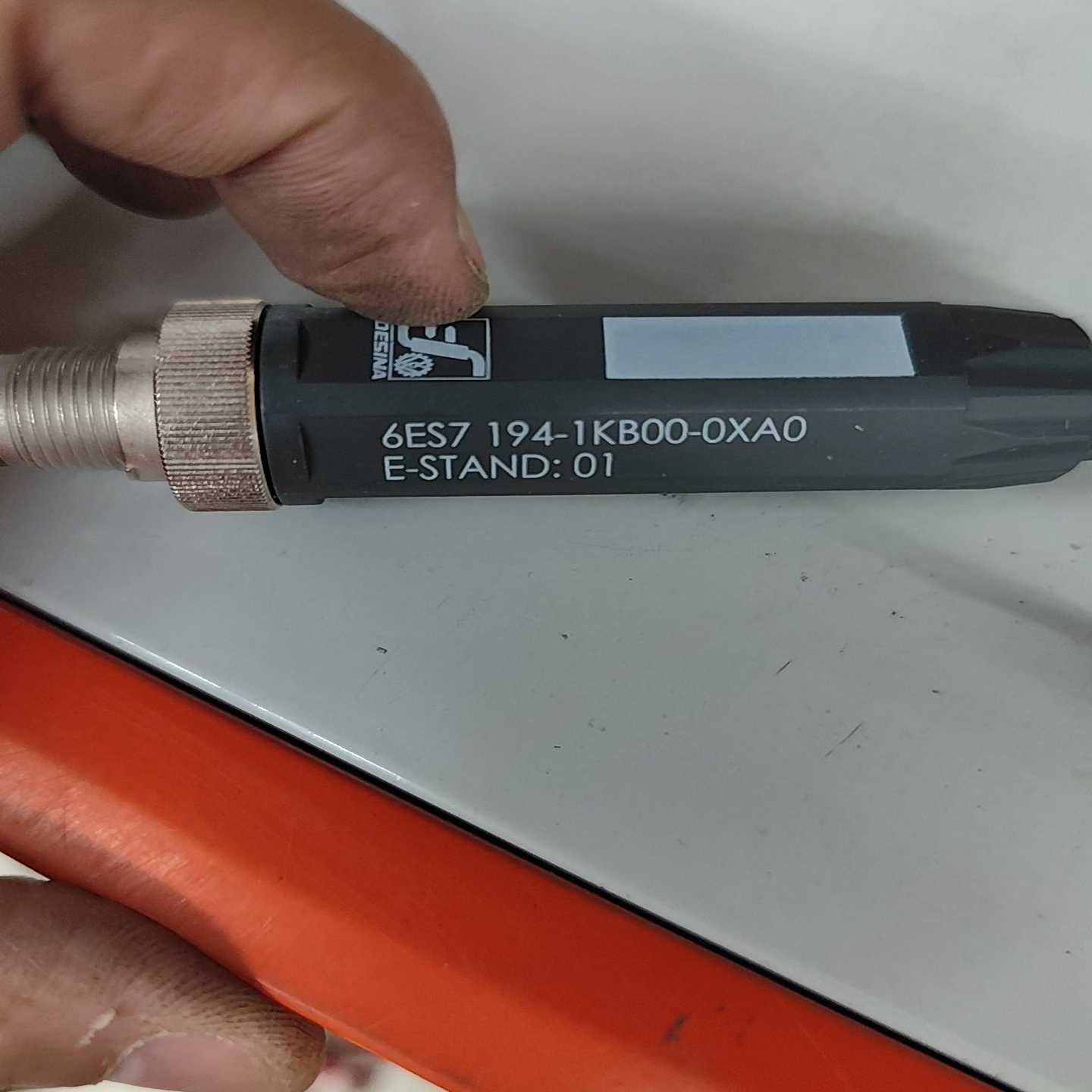 议价西门子标示插头，全新149个。6ES7194-1KB00-0