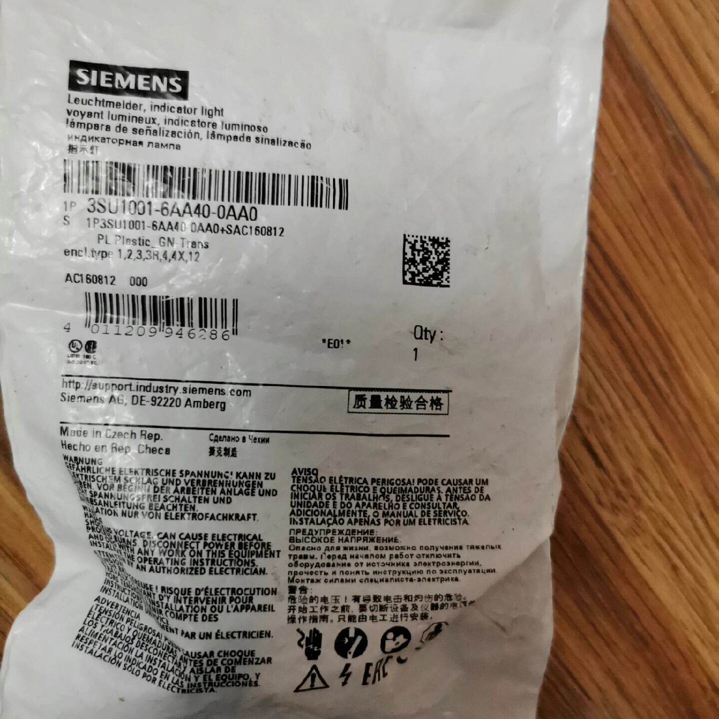 SIEMENS 3SU10016AA400AA0-议价