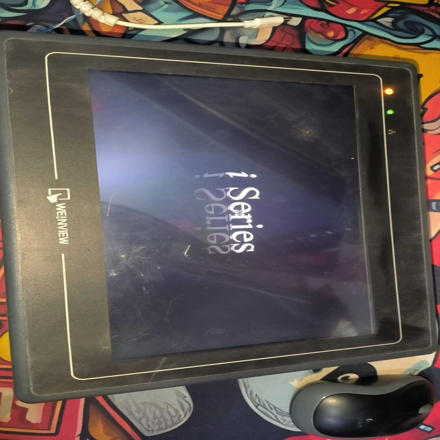 维伦触摸屏MT6100iV2WV六台，V3WV一台，十询价