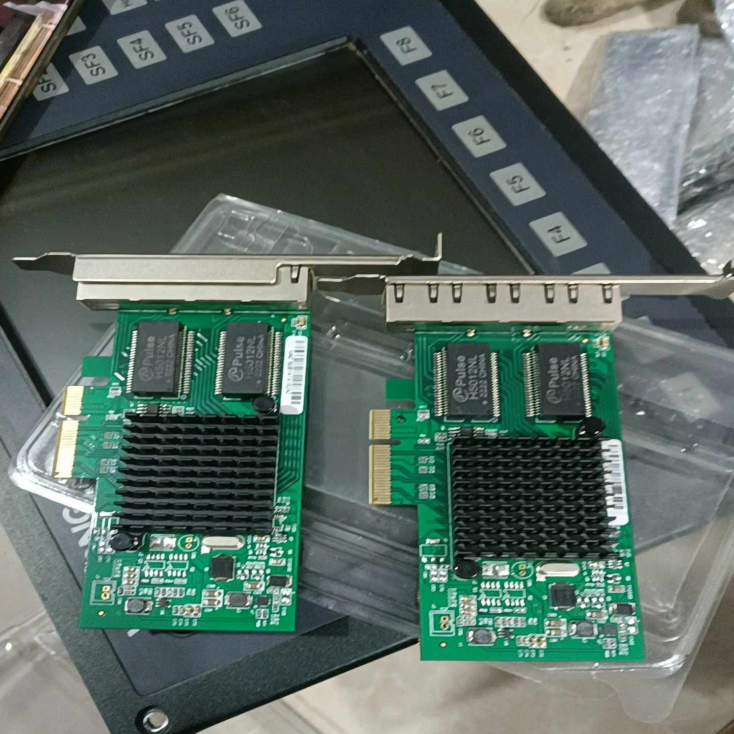 议价全新英特尔I350T4千兆网卡一张，图片上为实物，功能包好，