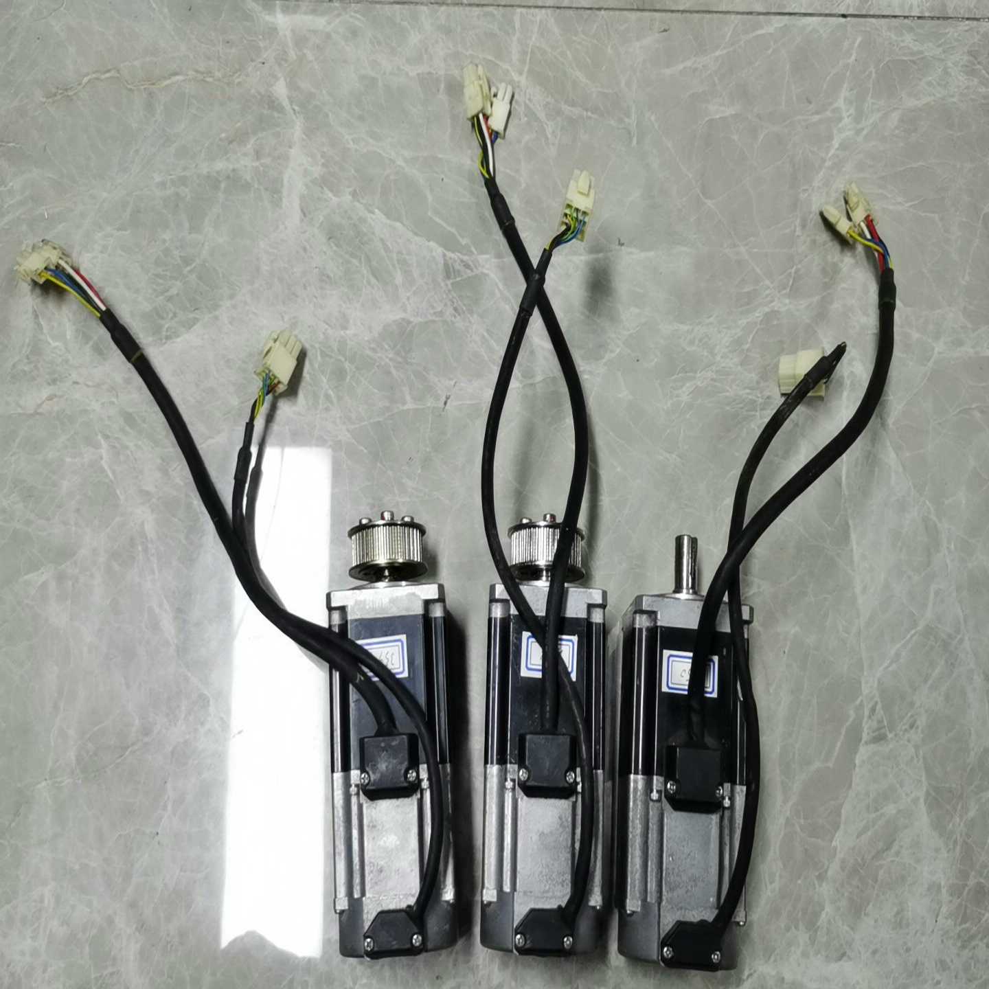 三星400W伺服电机CSMT-04BB1ABT3，罗克韦尔马-询价客服