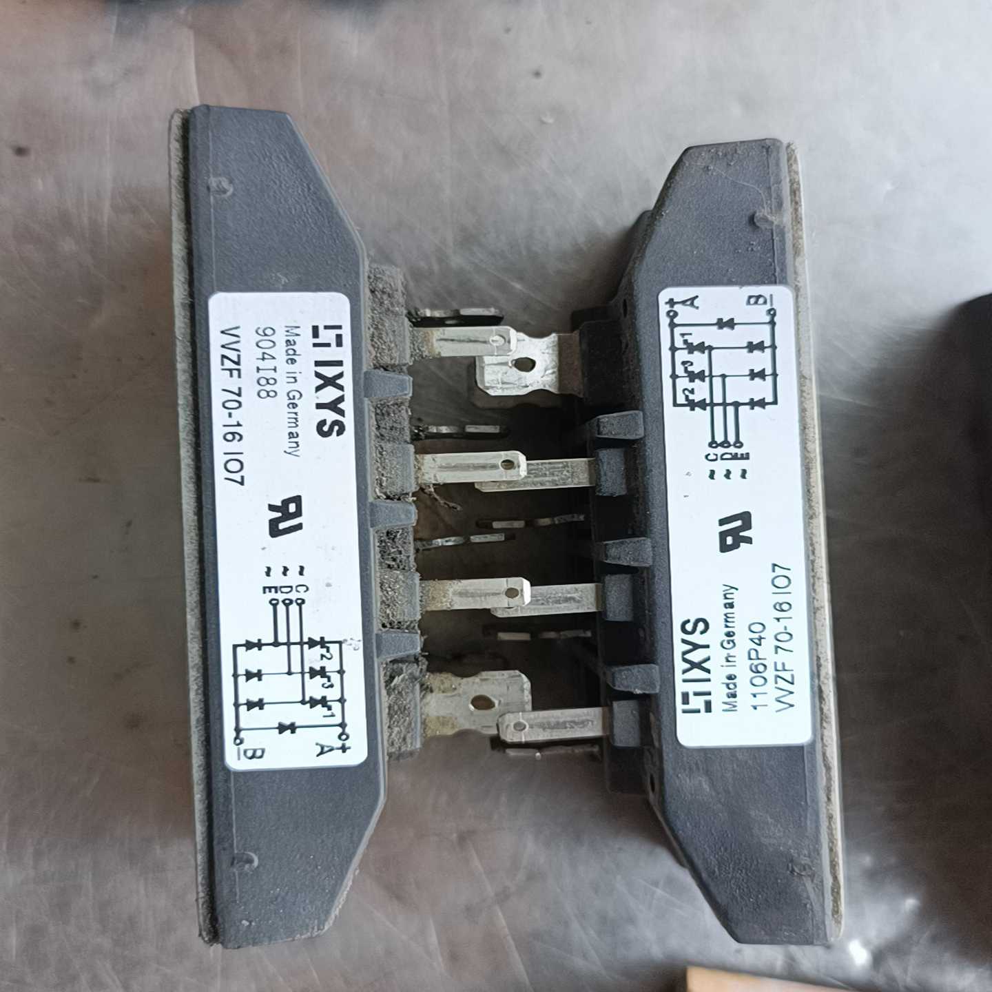 ABB直流调速器励磁模块VVZF70-16IO7--议价商品